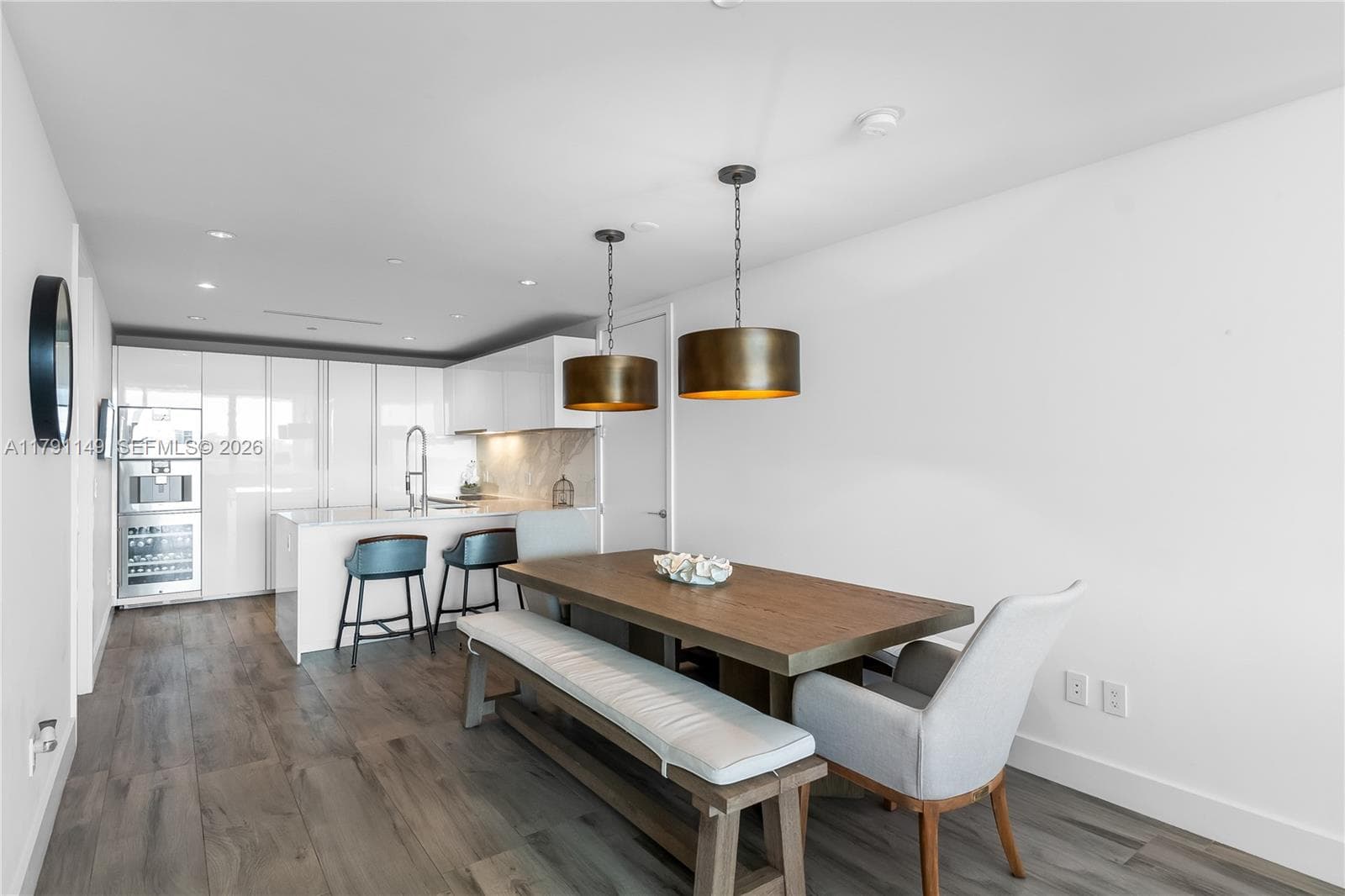 10201 Collins Ave 605 photo 15