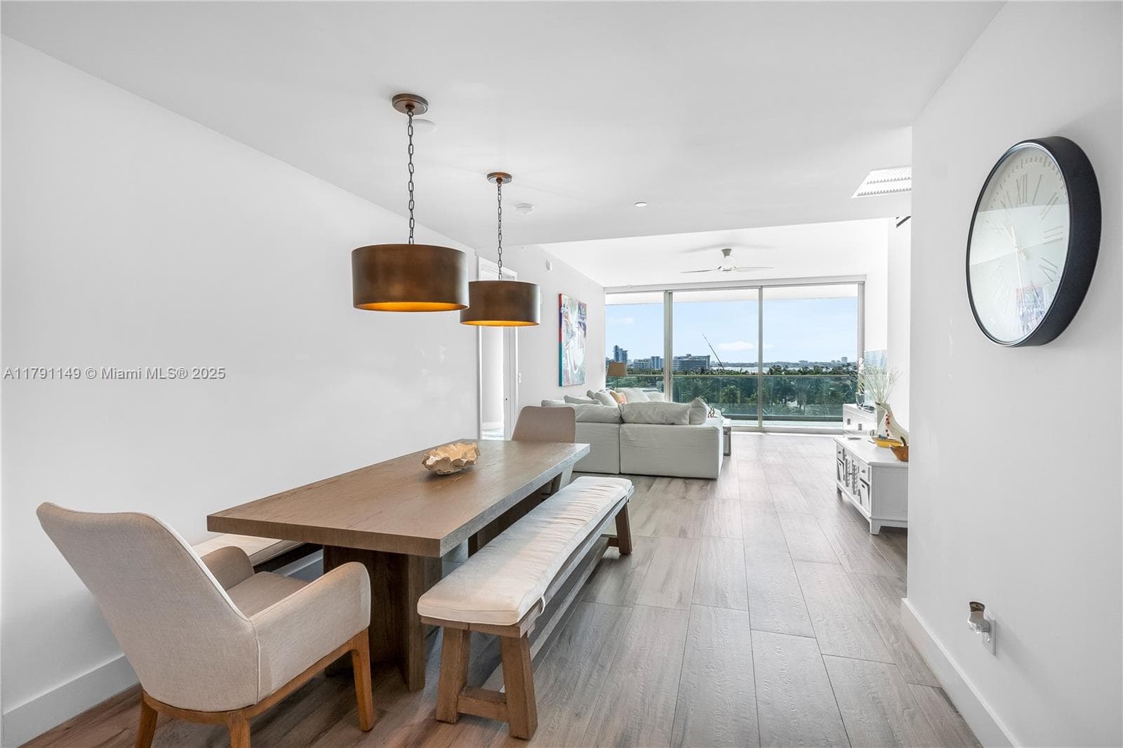 10201 Collins Ave 605 photo 11