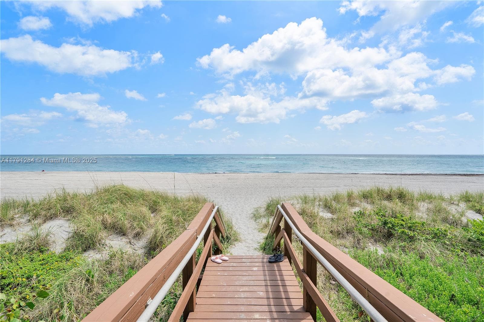 400 Ocean Trail Way 1