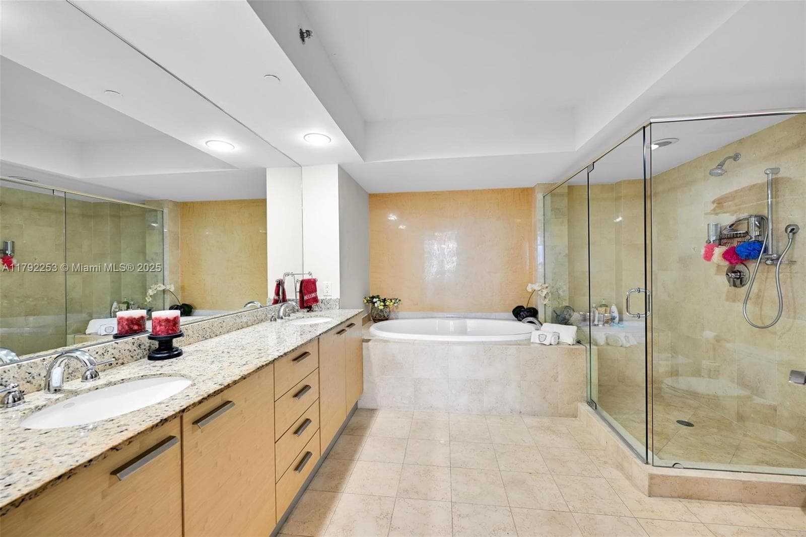 1830 Ocean Dr 1201 photo 14