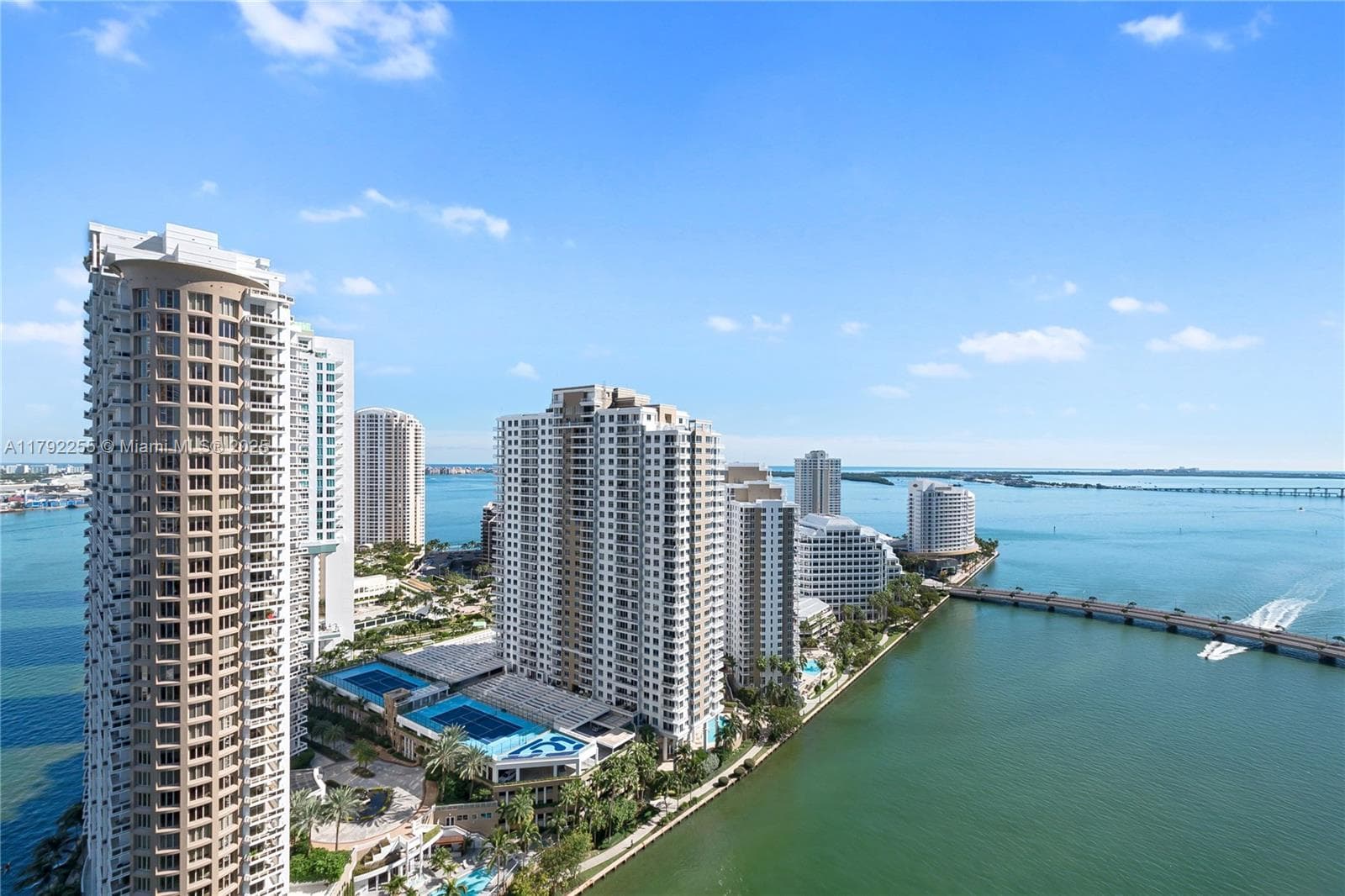 495 Brickell Ave 2801 photo 1