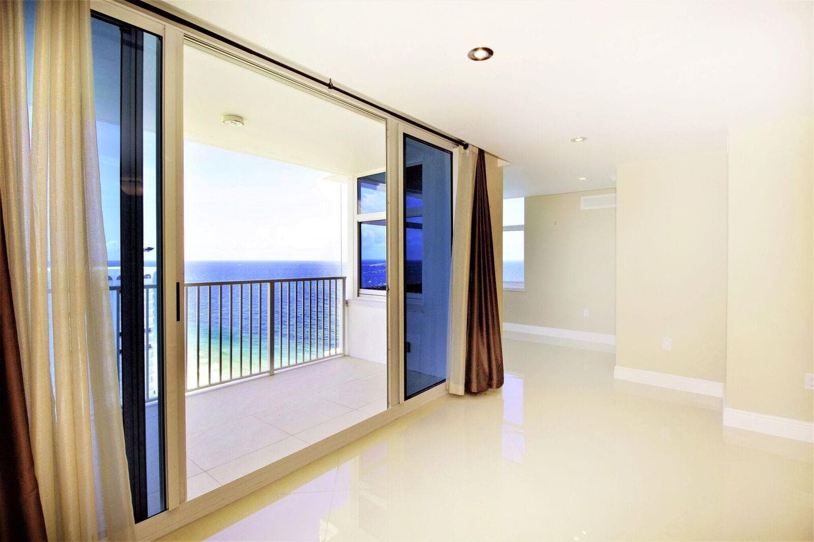 1360 S Ocean Boulevard 2806 photo 4