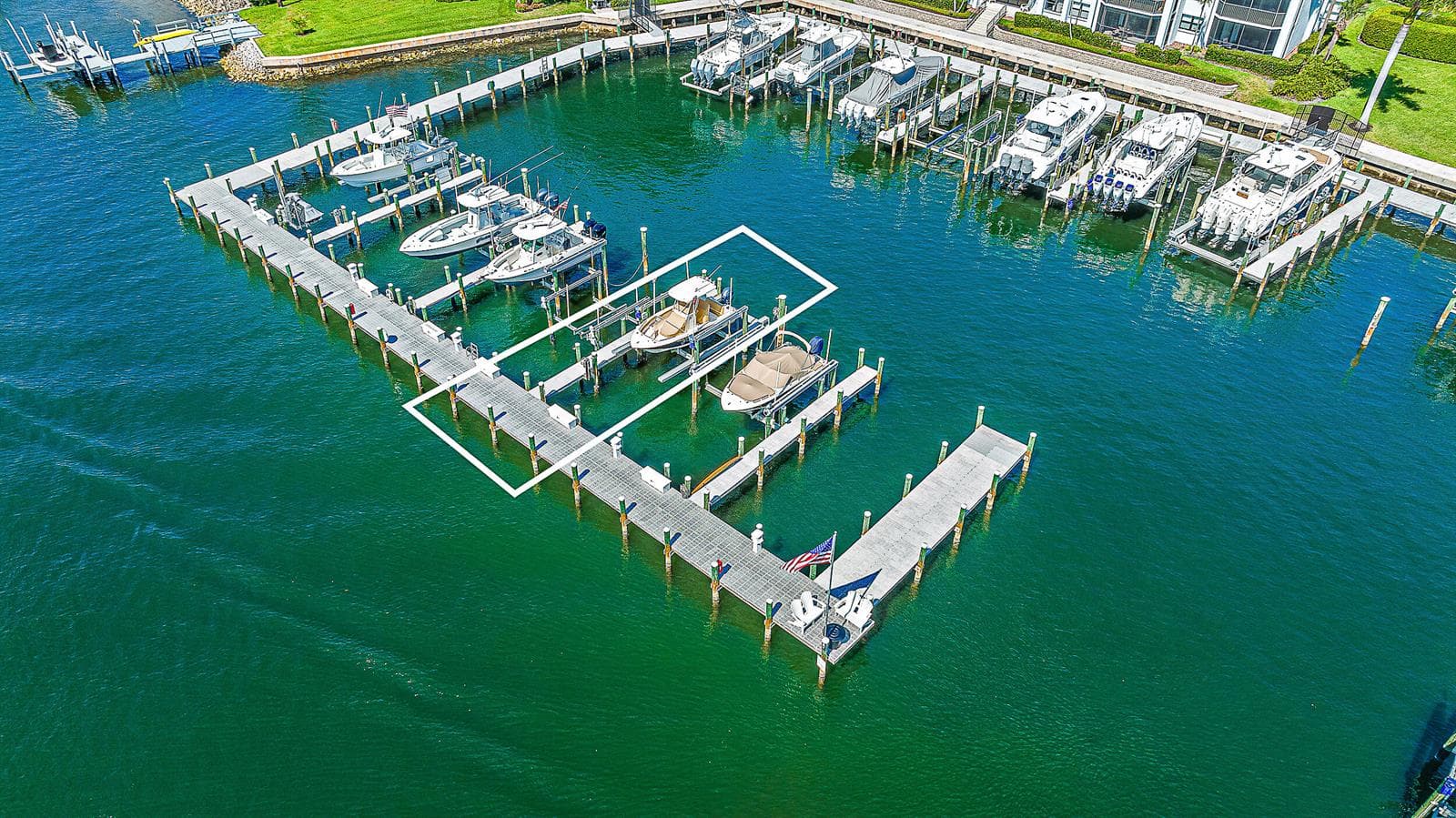 1015 Bay Colony Drive S #& Slip 17 2