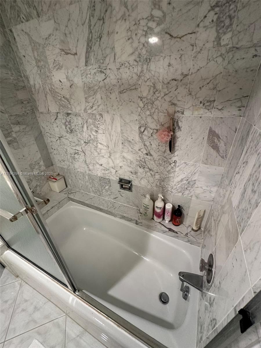 4750 Ocean Blvd 401 photo 20