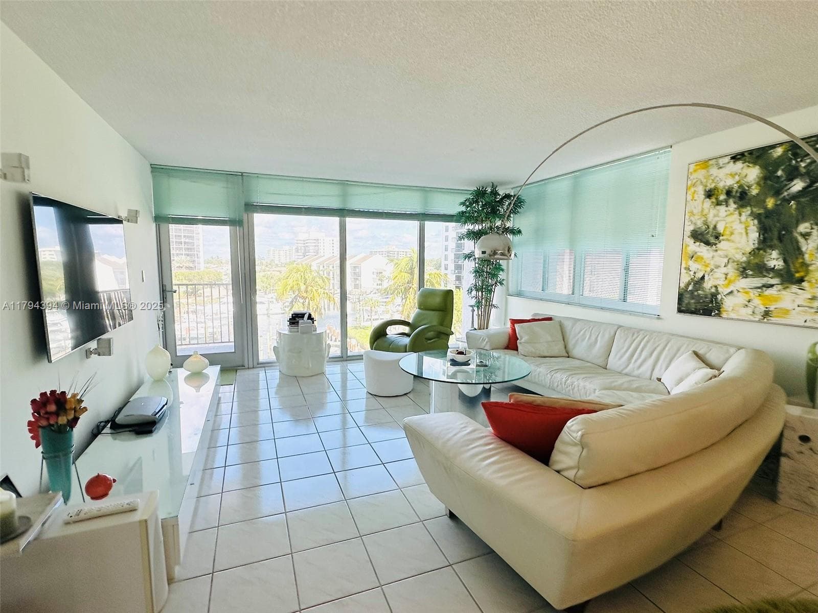 4750 Ocean Blvd 401 photo 8