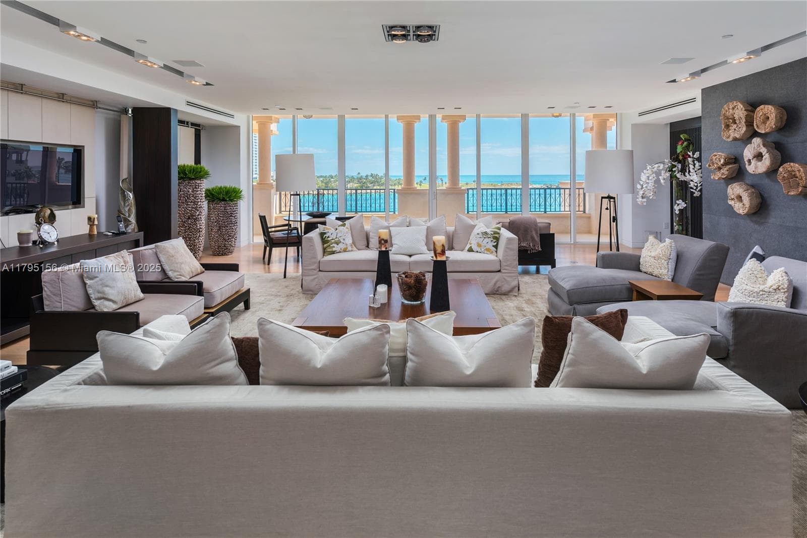 7143 Fisher Island Dr 3