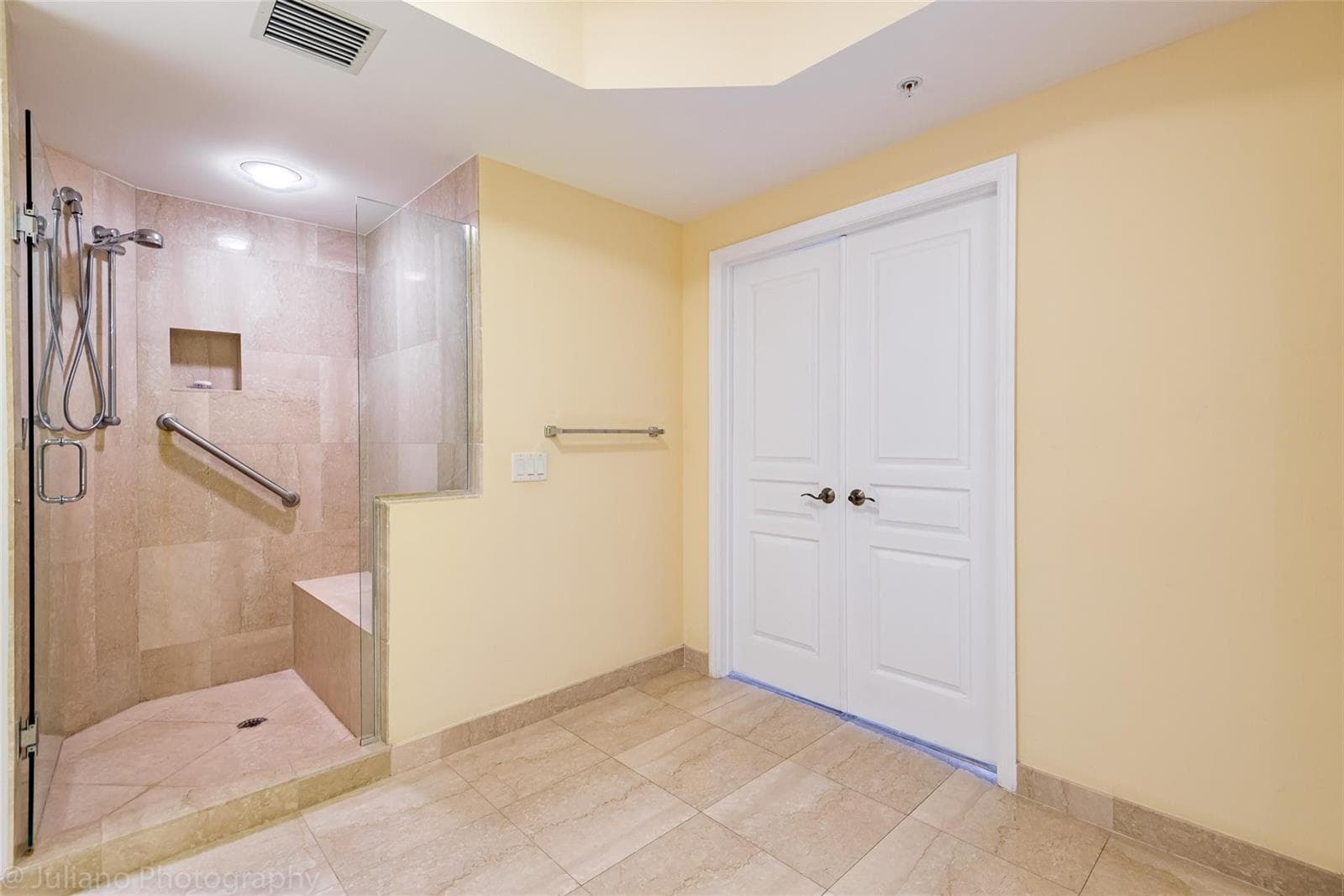 801 Briny Avenue 704 photo 20