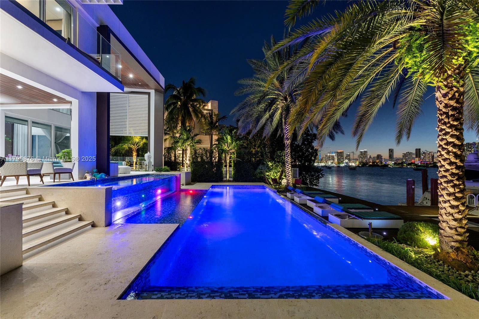 441 Hibiscus Dr 2