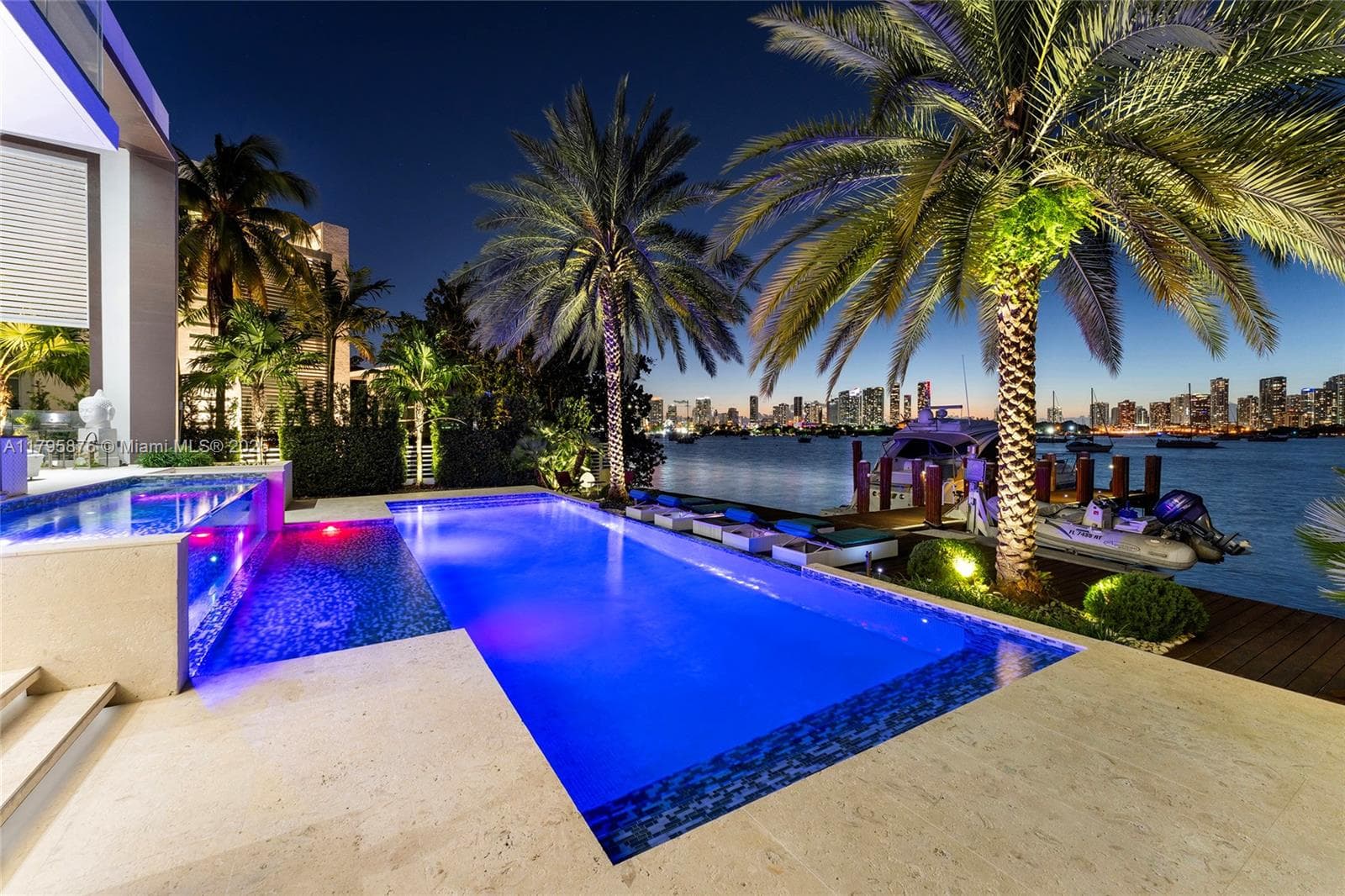 441 Hibiscus Dr 1