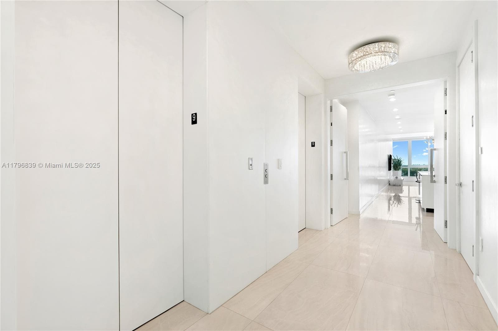 100 Pointe Drive 3