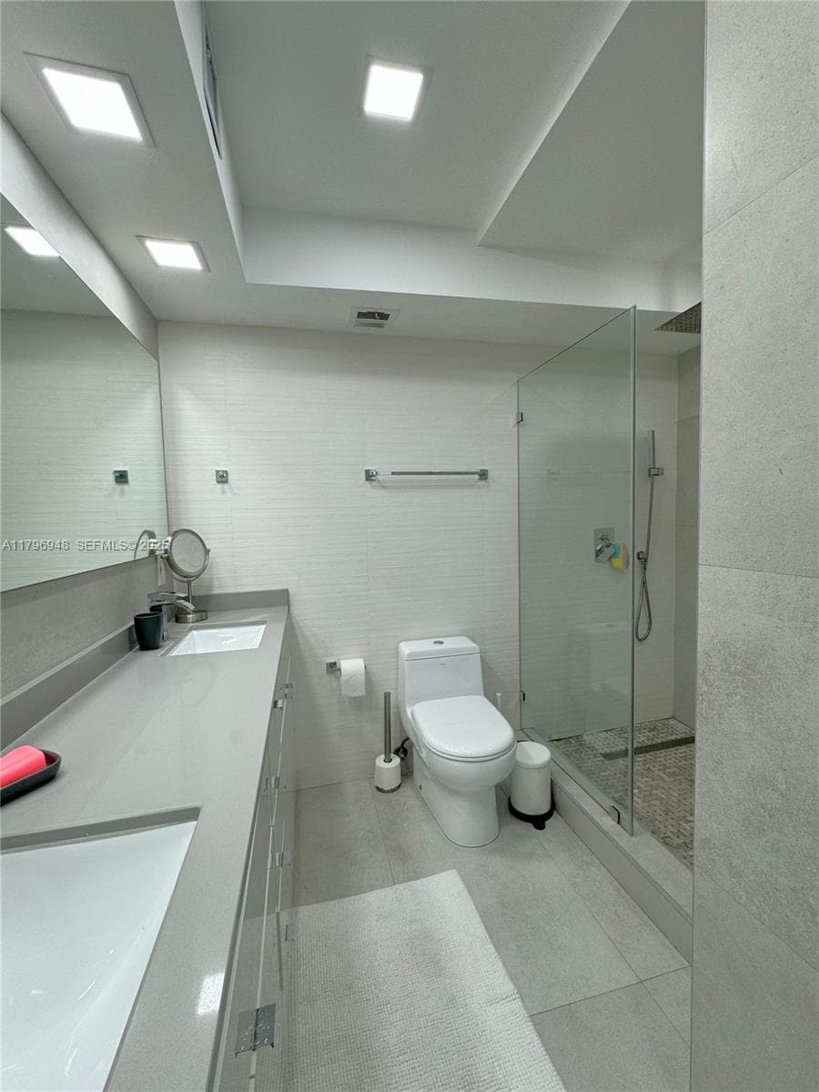 9500 W Bay Harbor Dr 6B photo 12