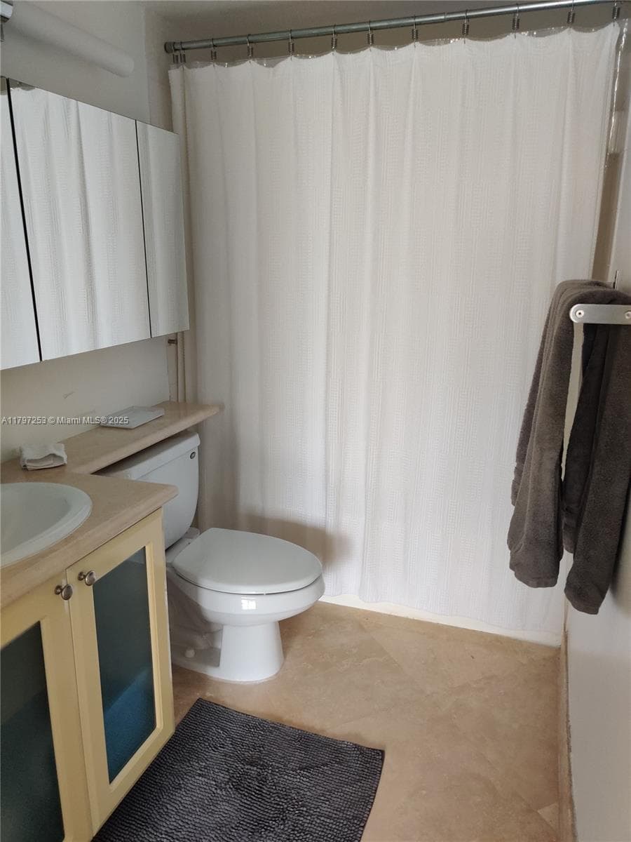 19877 E Country Club Dr 3606 photo 14