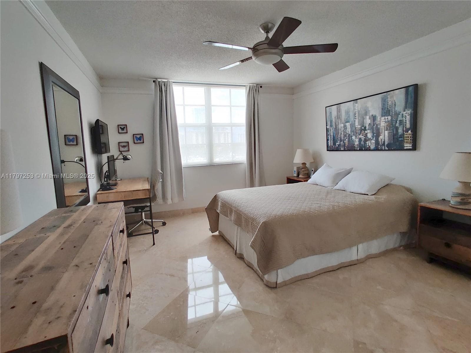 19877 E Country Club Dr 3606 photo 18