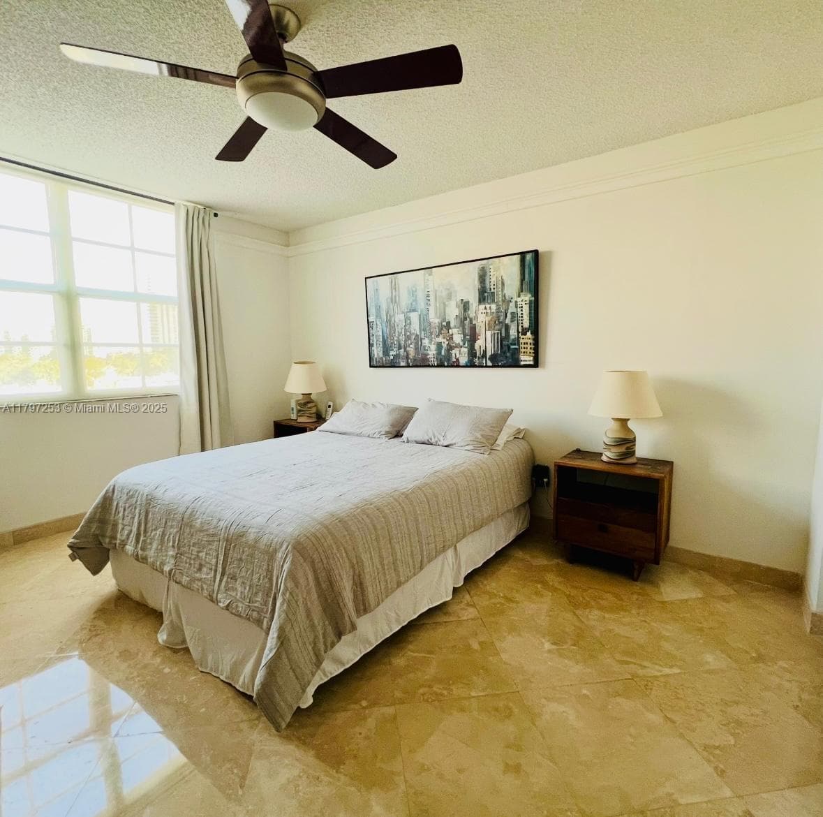 19877 E Country Club Dr 3606 photo 15
