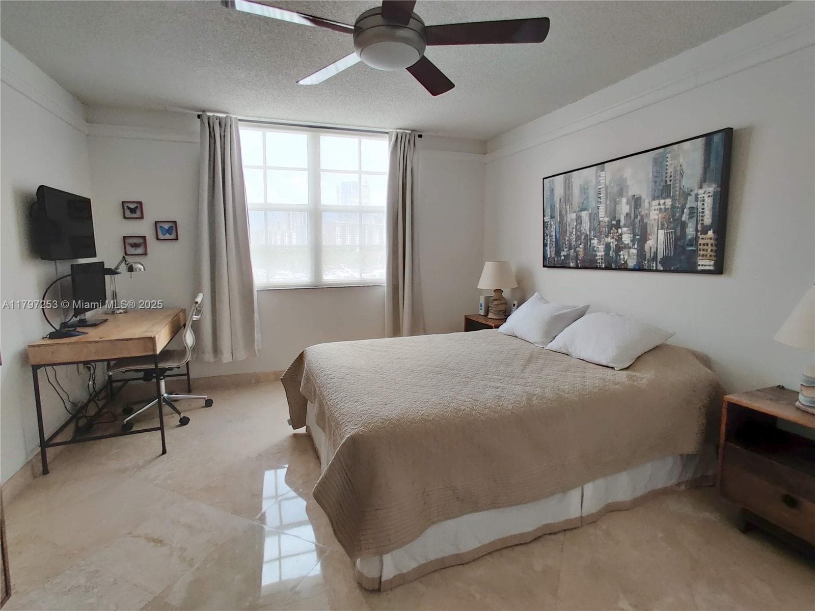 19877 E Country Club Dr 3606 photo 19