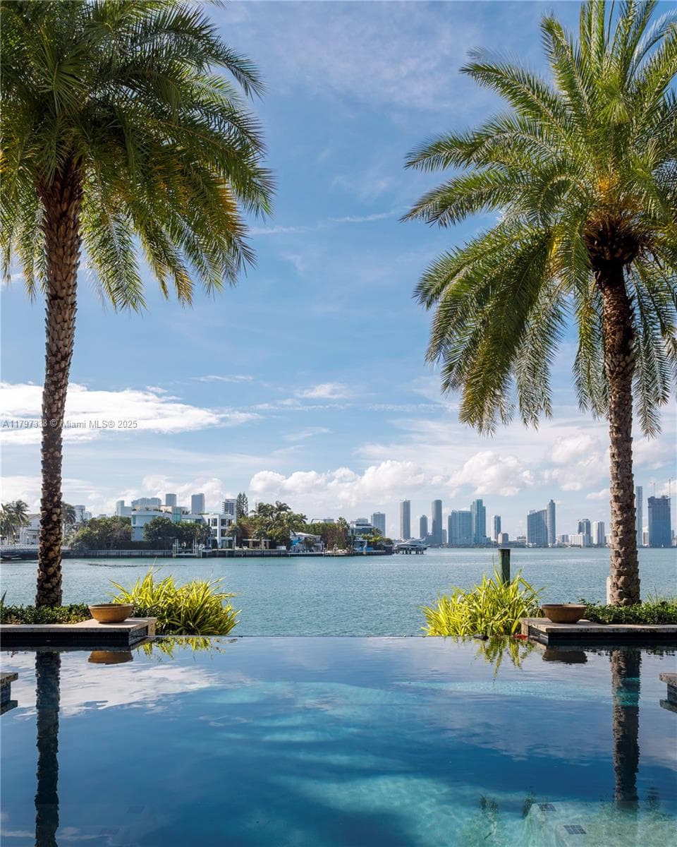 250 San Marino Dr 4