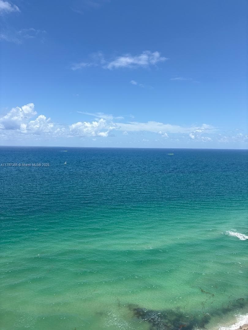 17121 Collins Ave 3101 photo 9