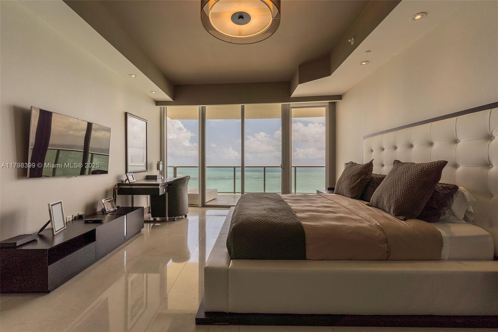 9703 Collins Ave 2100 photo 12