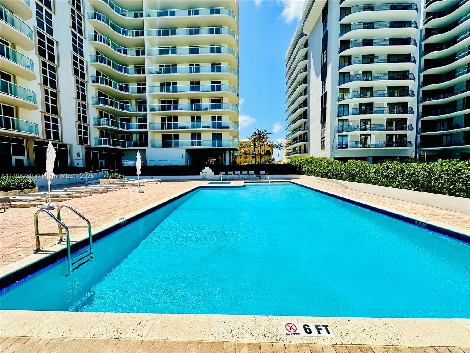 8855 Collins Ave 7H photo 4