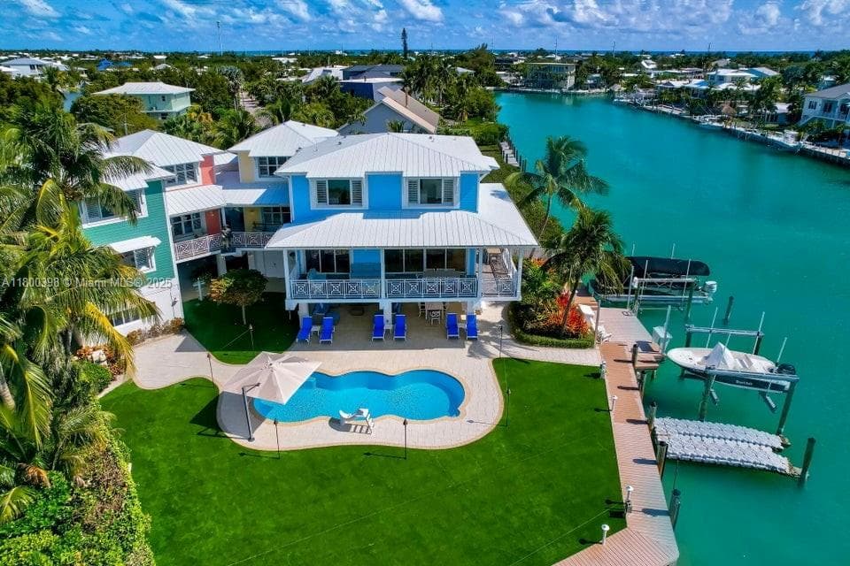 162 Bayview Dr 3