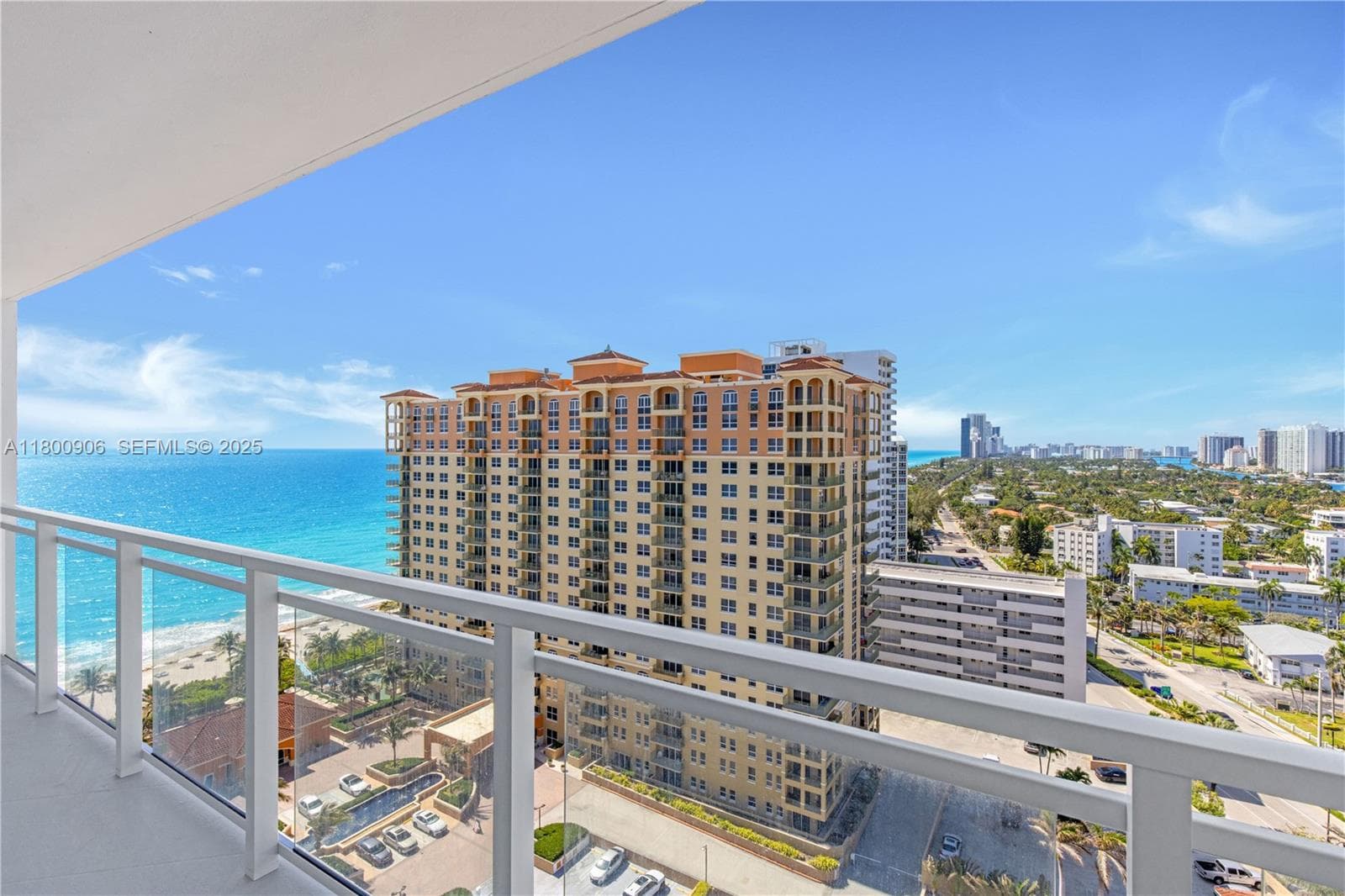 2030 S Ocean Dr 1708 photo 1