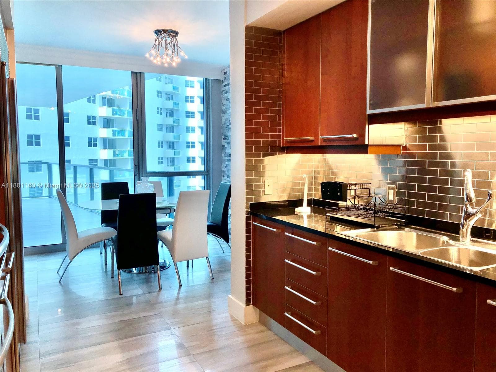 3101 Ocean Dr 801 photo 17