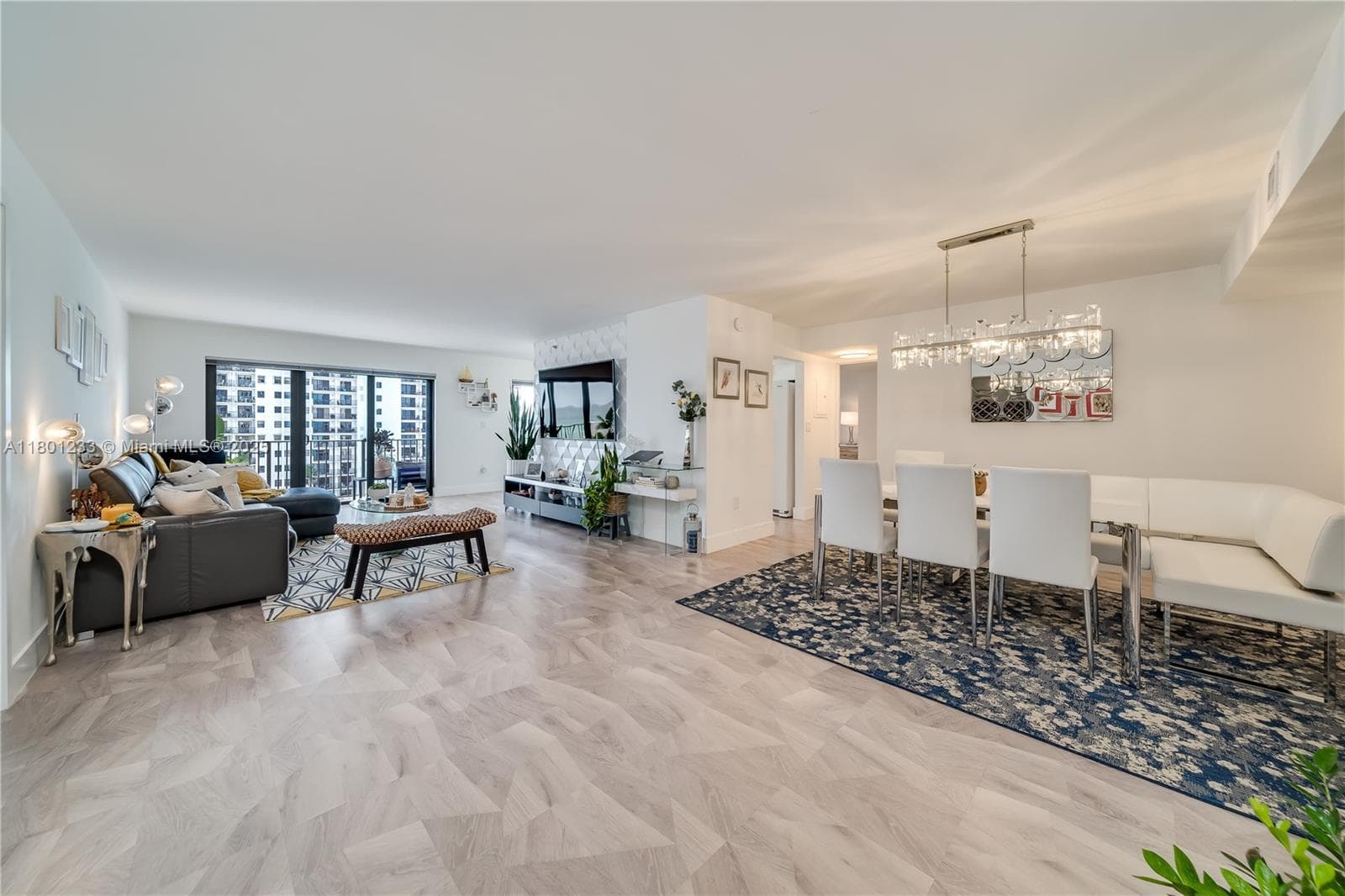 1201 Ocean Dr 3
