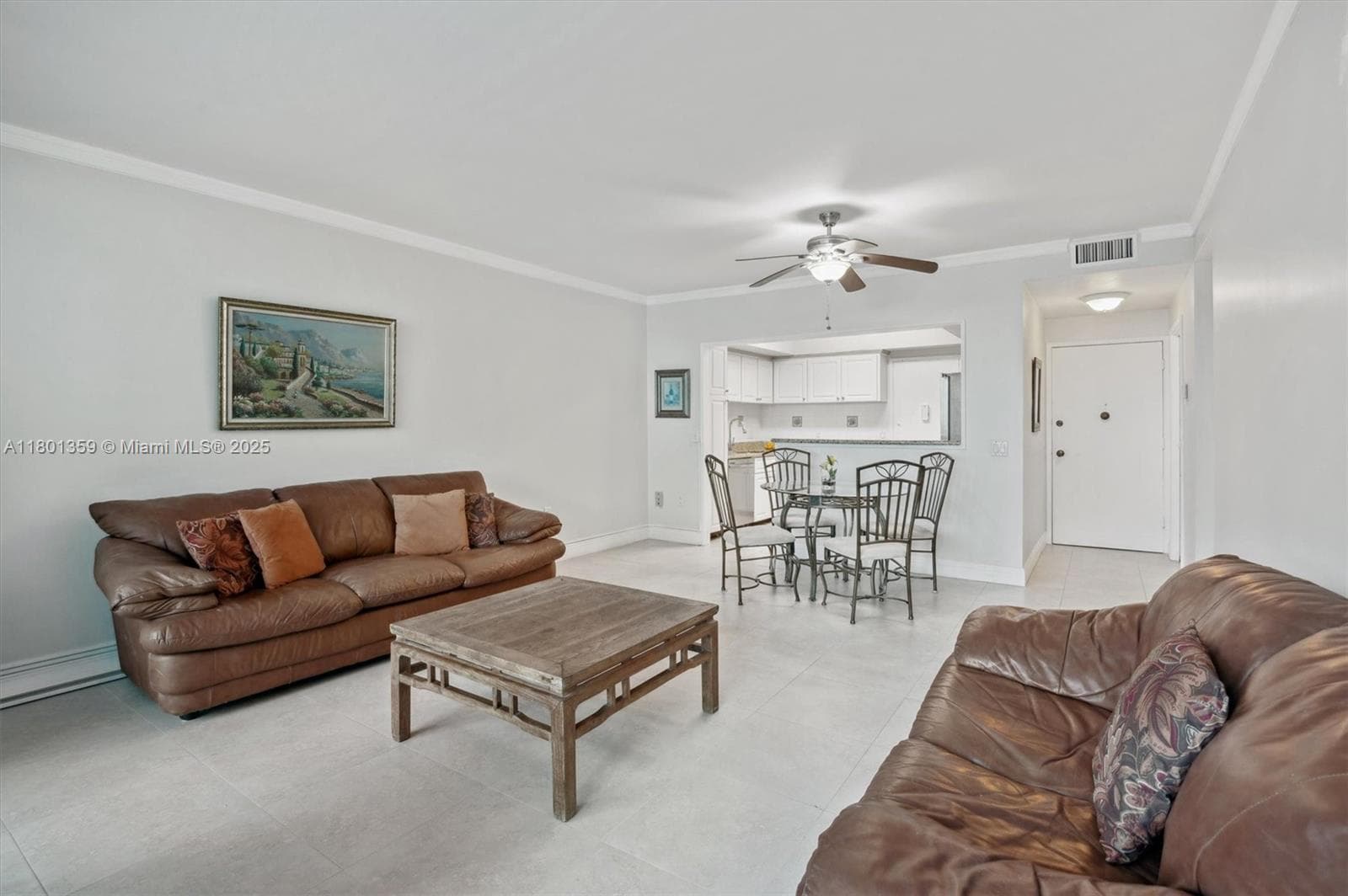 3505 Ocean Dr 4