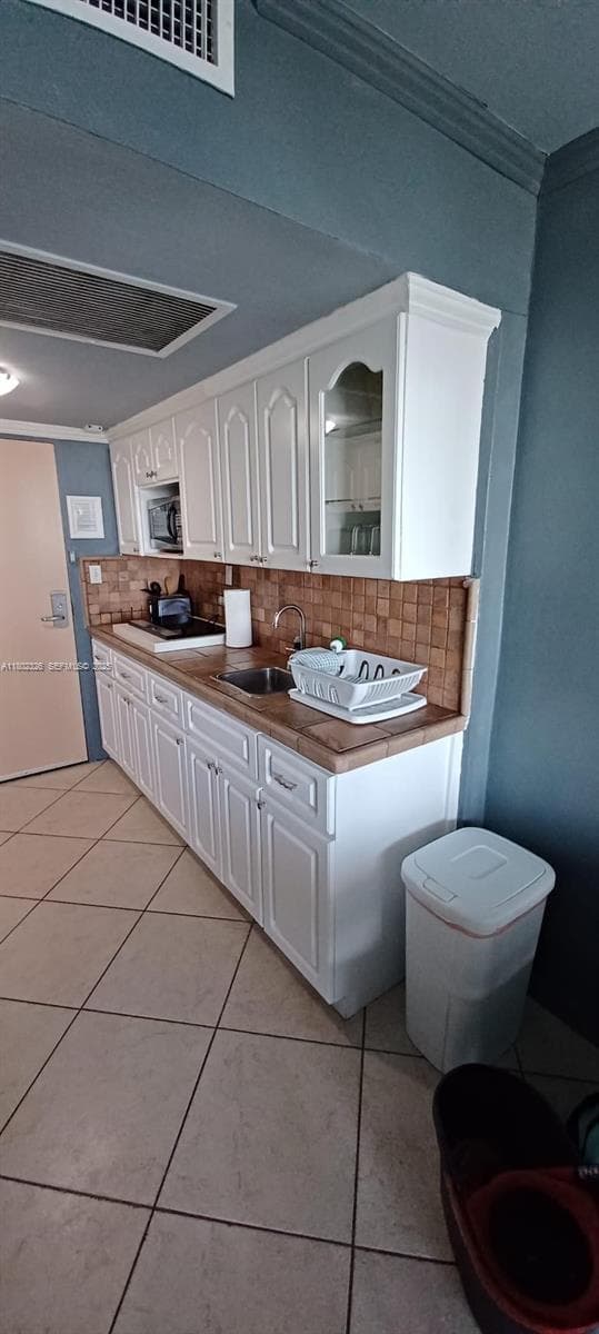 19201 Collins Ave 1105 photo 12