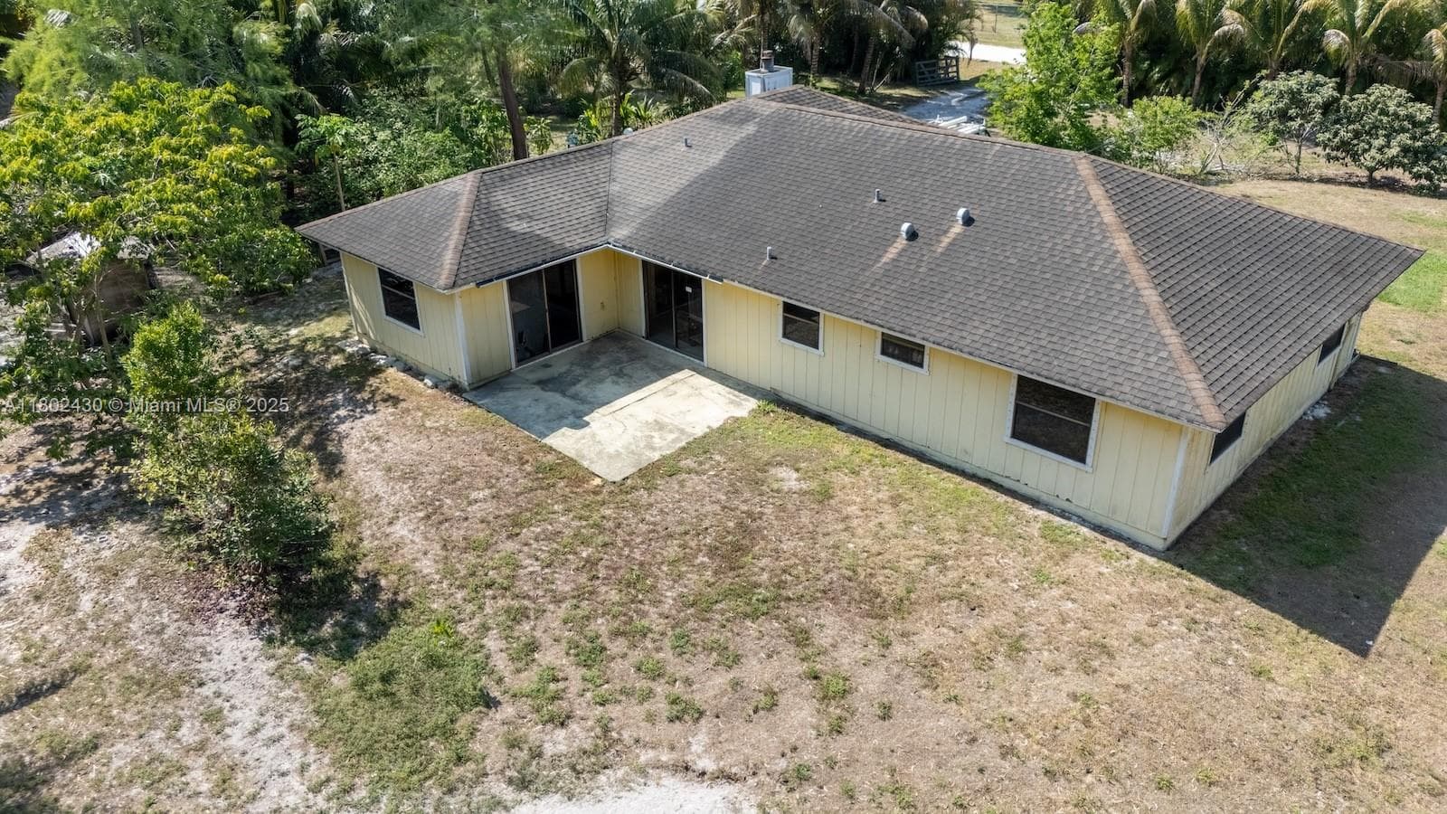 17254 32nd Ln N 4
