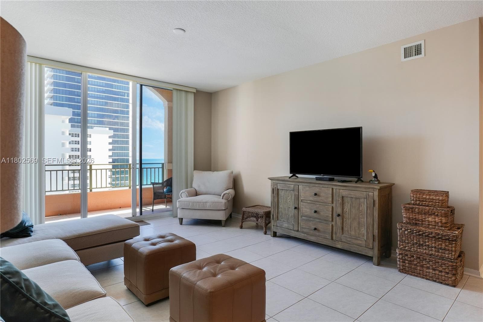 2080 Ocean Dr 2