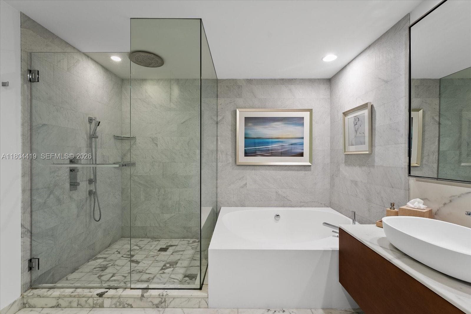 10201 Collins Ave 511 photo 16