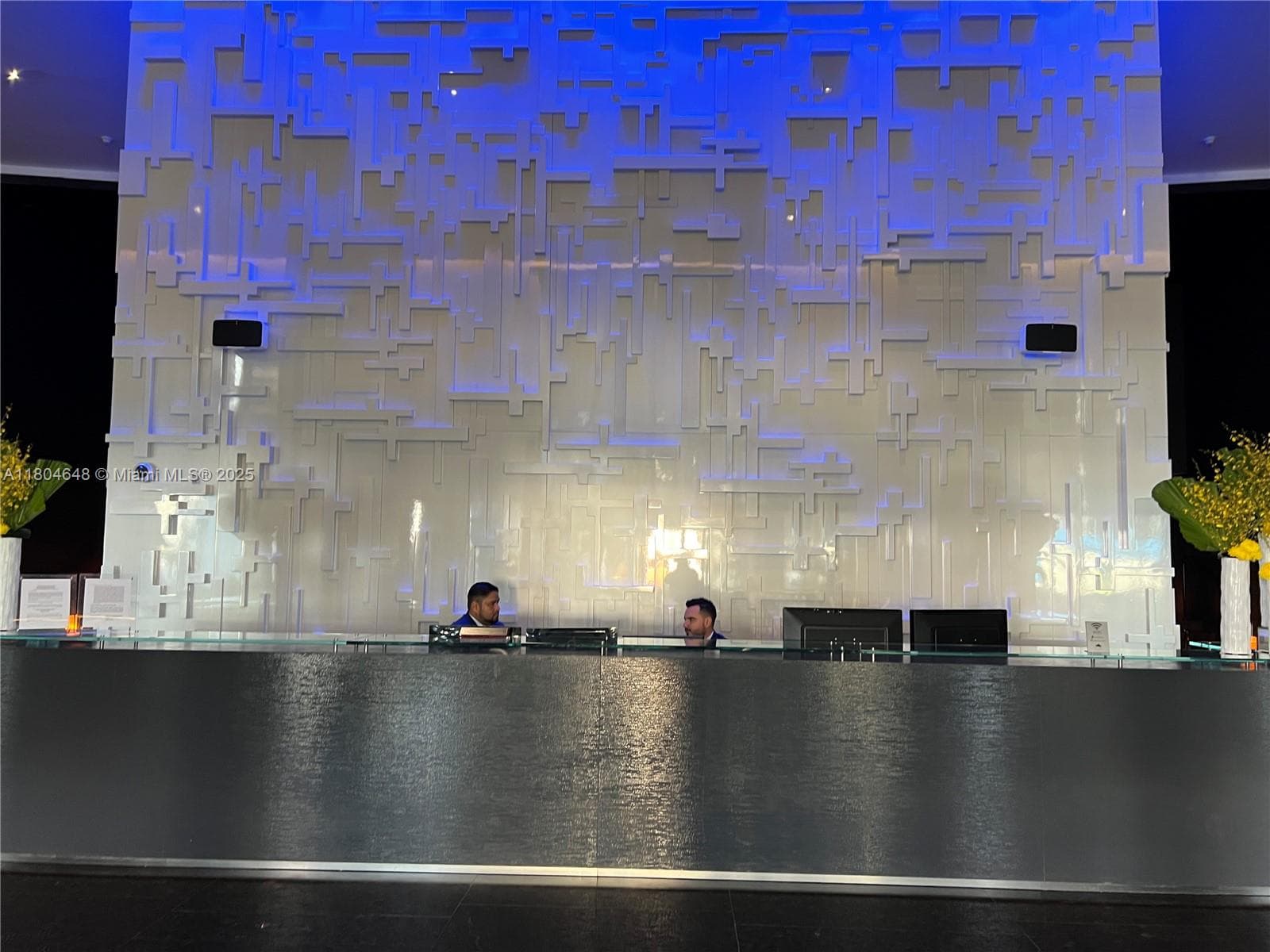 1800 Ocean Dr 2