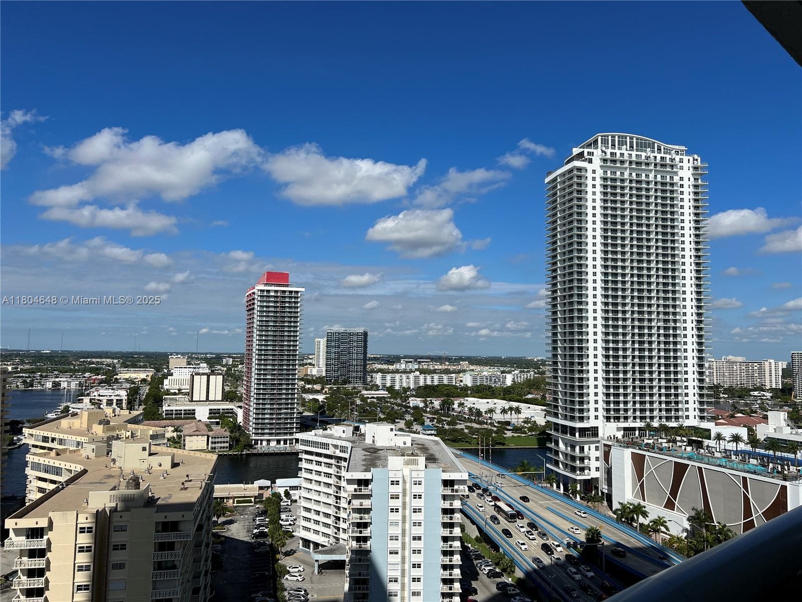 1800 Ocean Dr 2006 photo 6