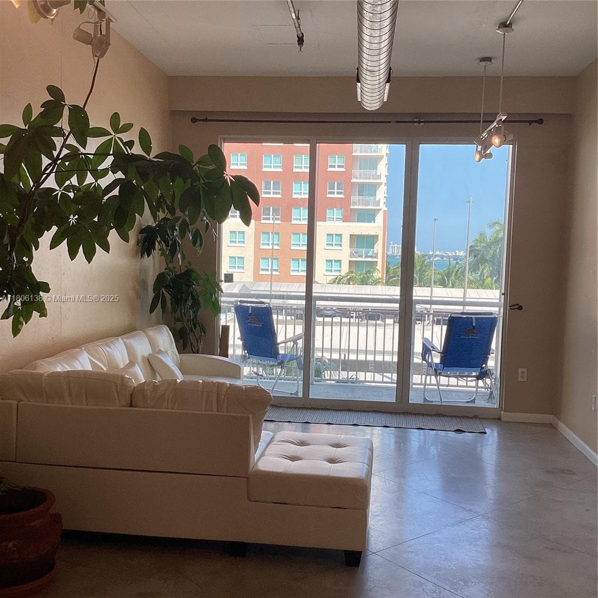 2001 Biscayne Blvd 3503 photo 12