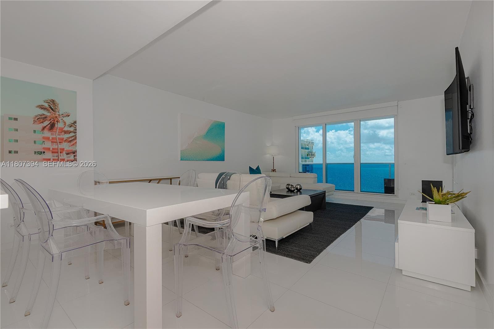 2301 Collins Ave 1538 photo 2