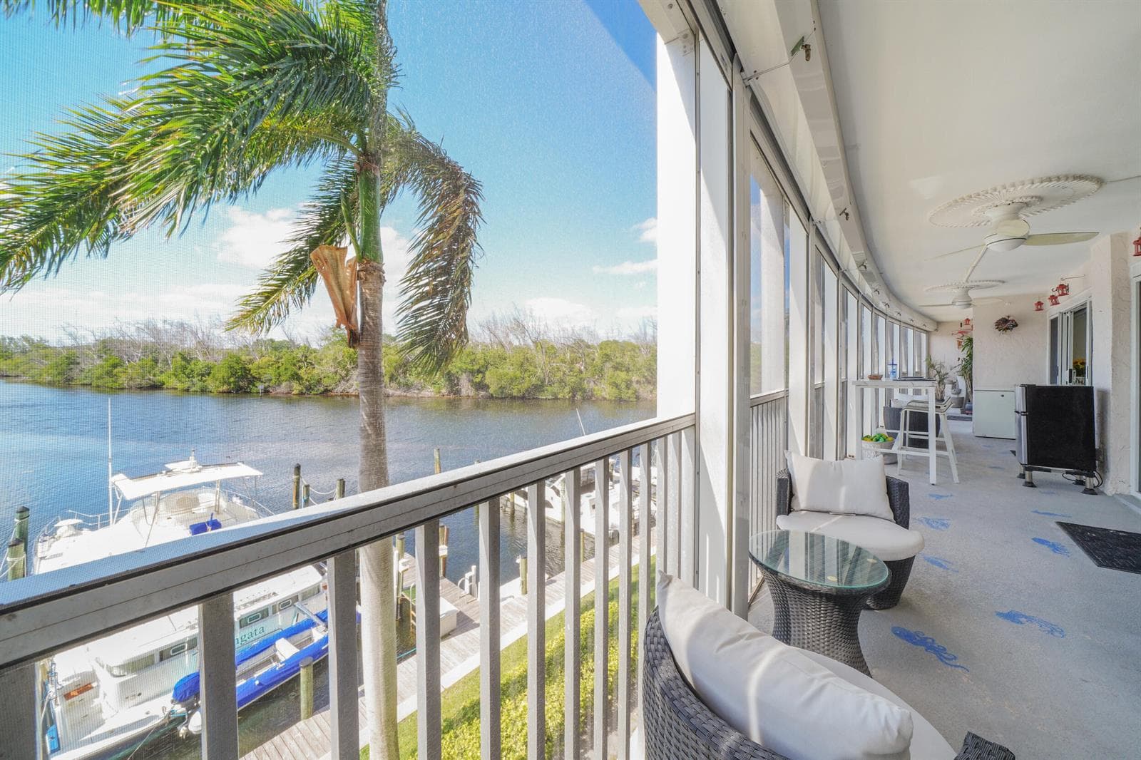 1537 E Hillsboro Boulevard #341 5