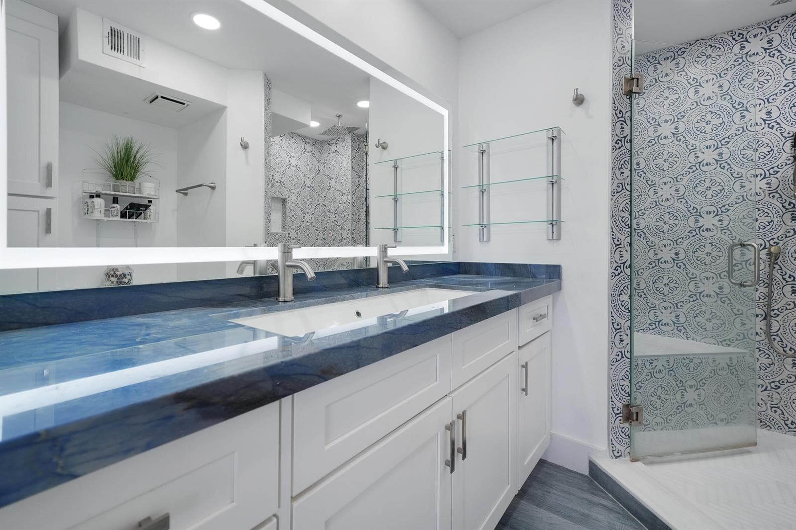 1537 E Hillsboro Boulevard 341 photo 24