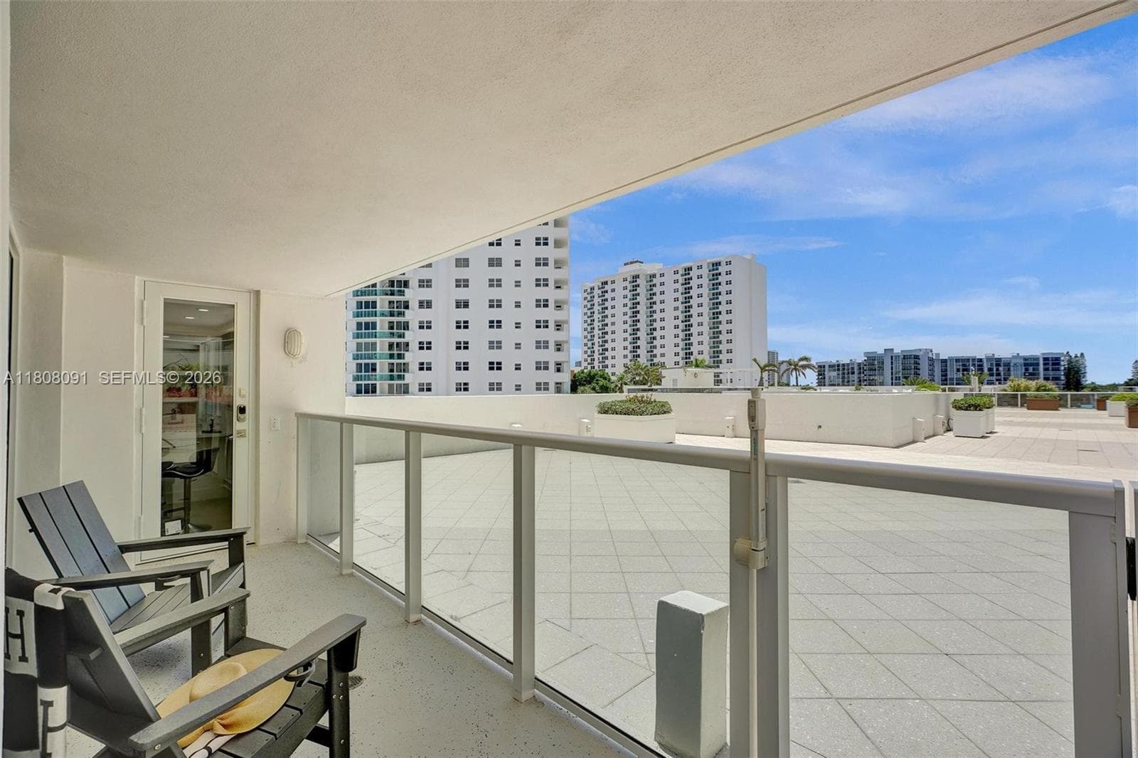 2751 Ocean Dr 301S photo 7