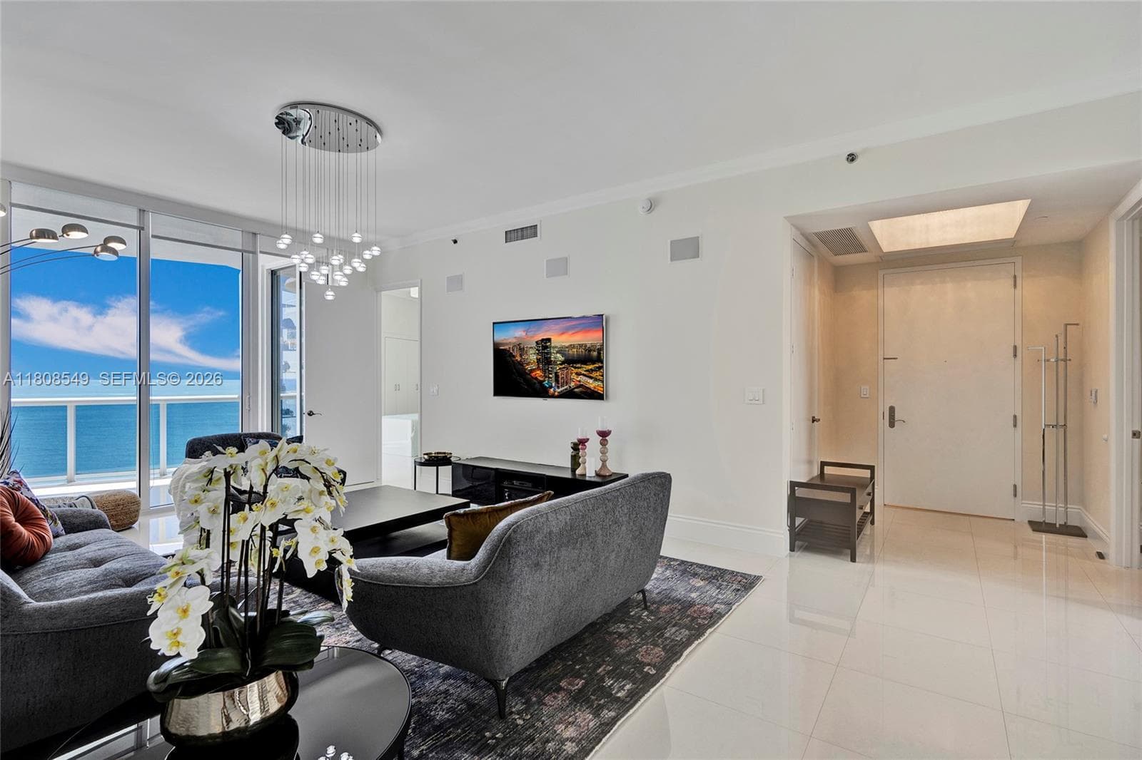 16001 Collins Ave 1604 photo 4