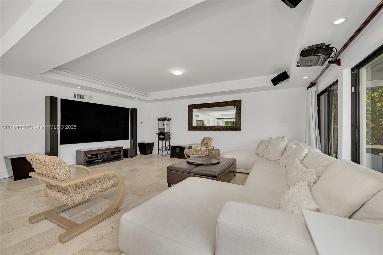 201 Knollwood Dr photo 18