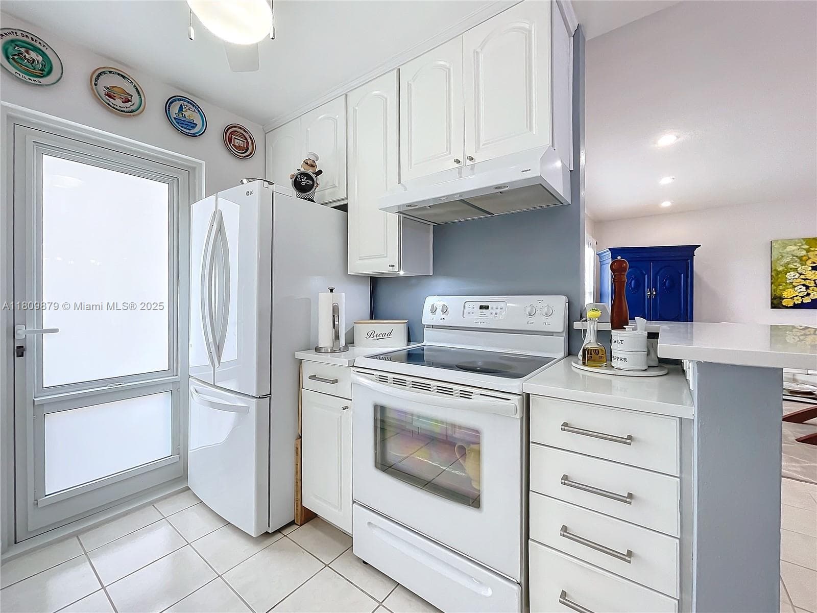 708 7th Ave 14 photo 13