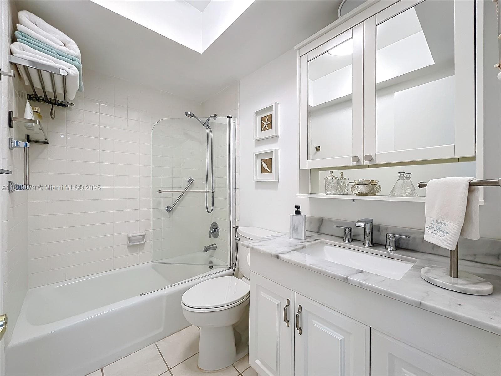 708 7th Ave 14 photo 14