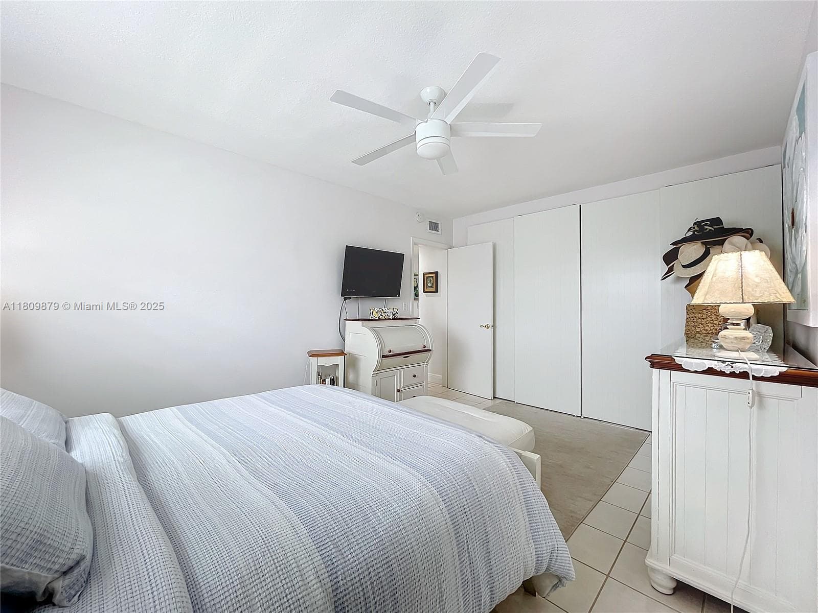 708 7th Ave 14 photo 18