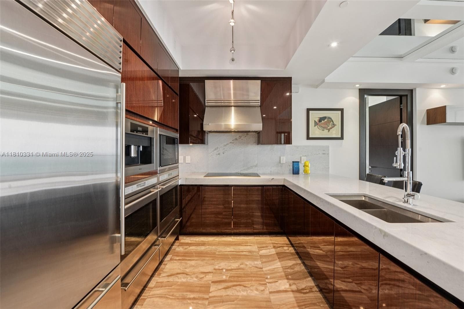 9703 Collins Ave 2615 photo 8