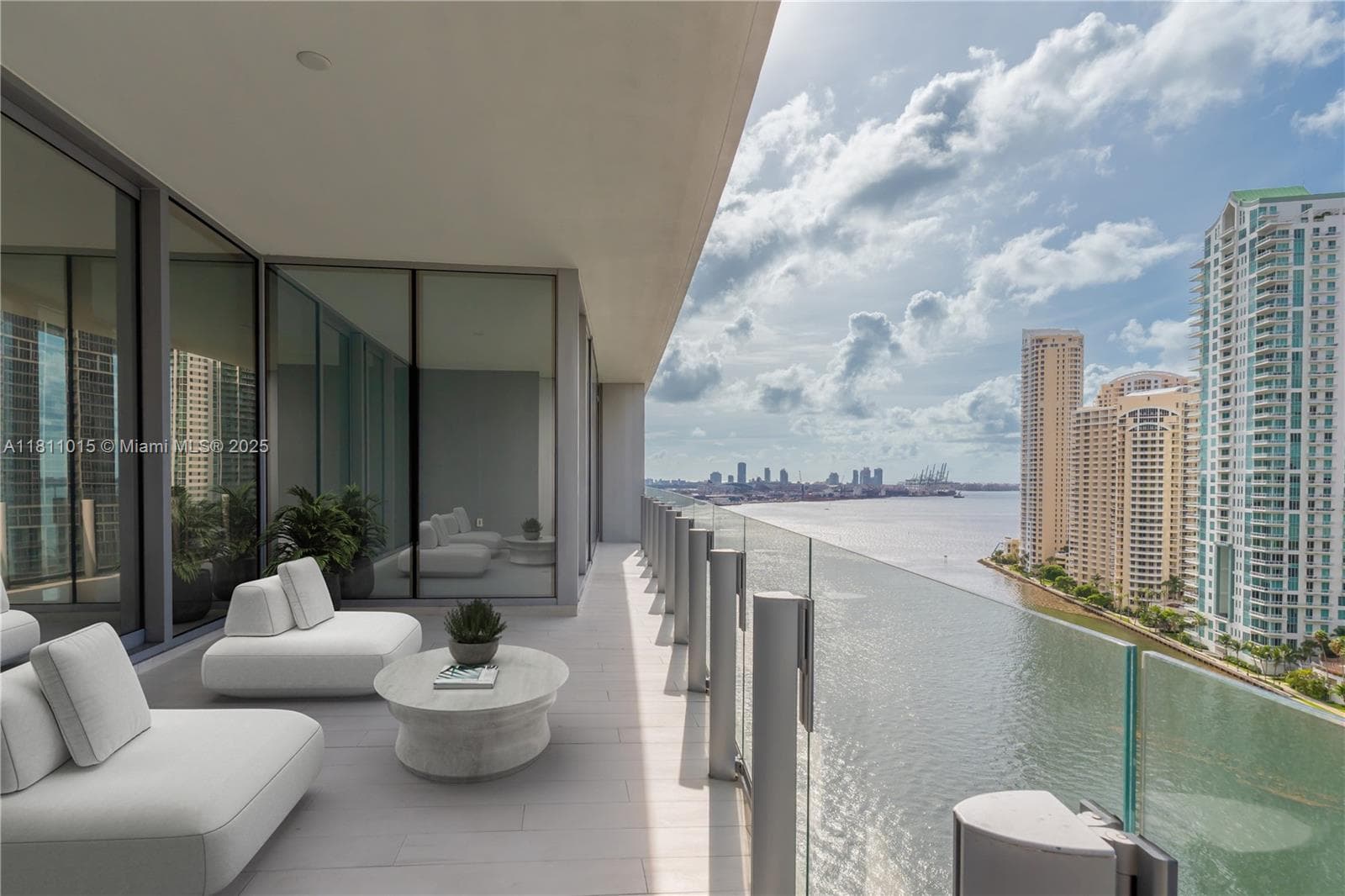 300 Biscayne Blvd Way 1