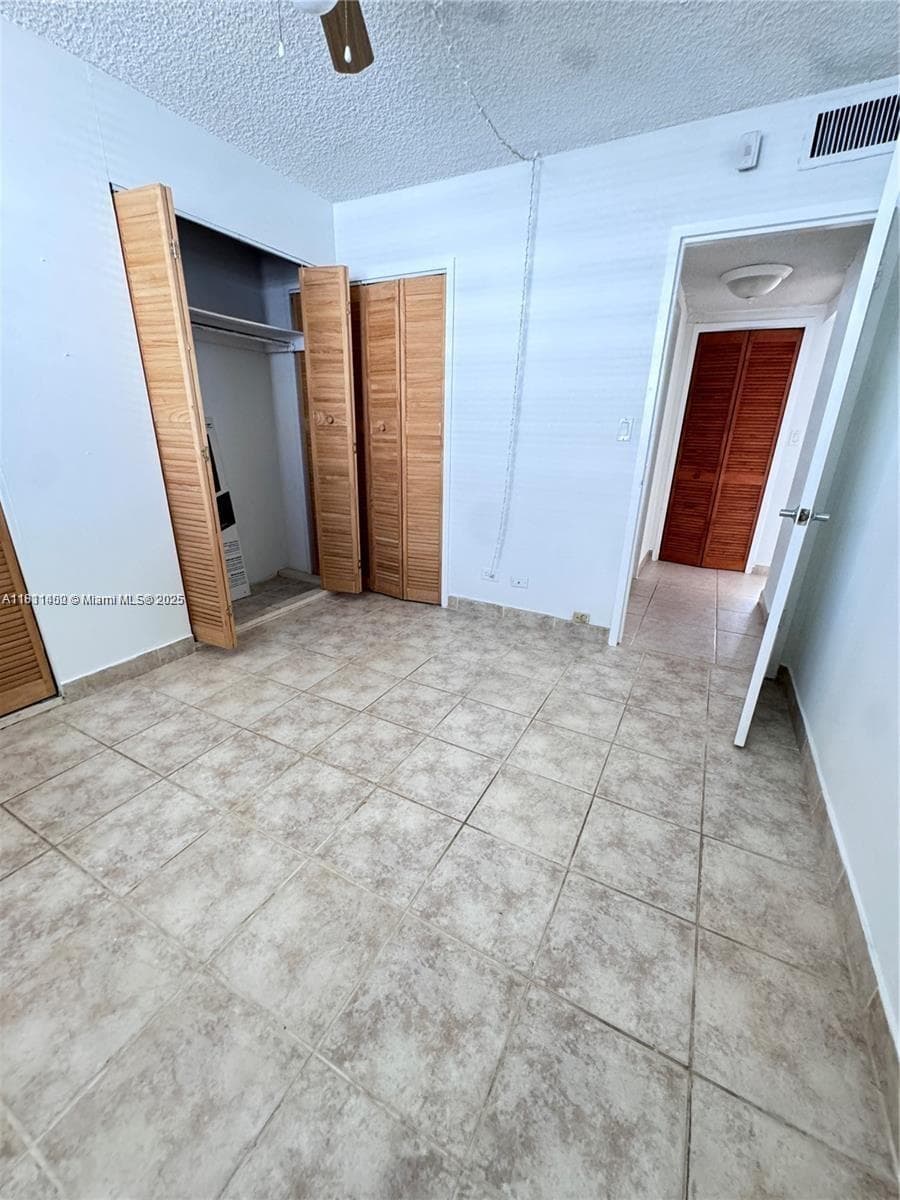 3660 NE 166th St 603 photo 11