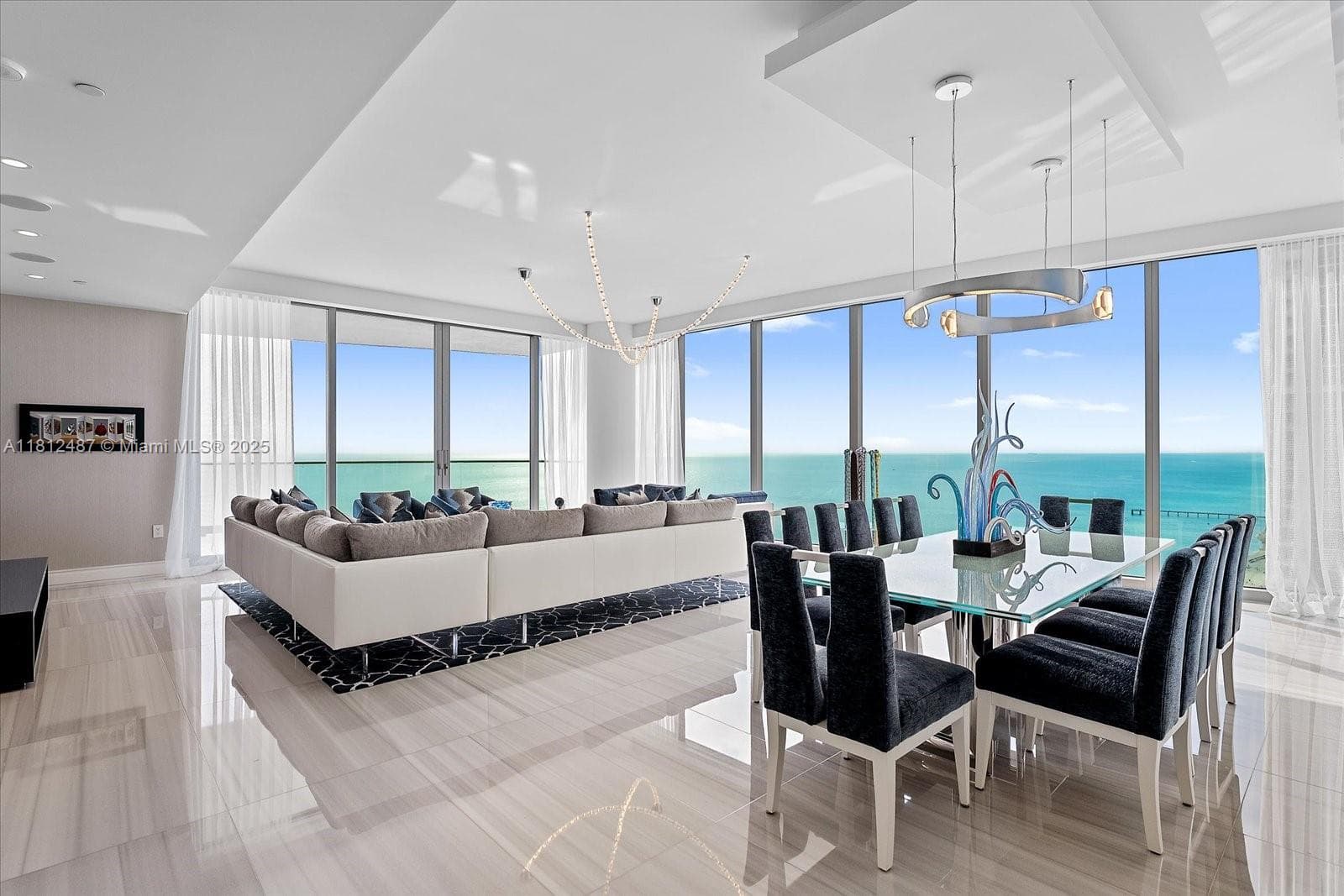 17901 Collins Ave 5
