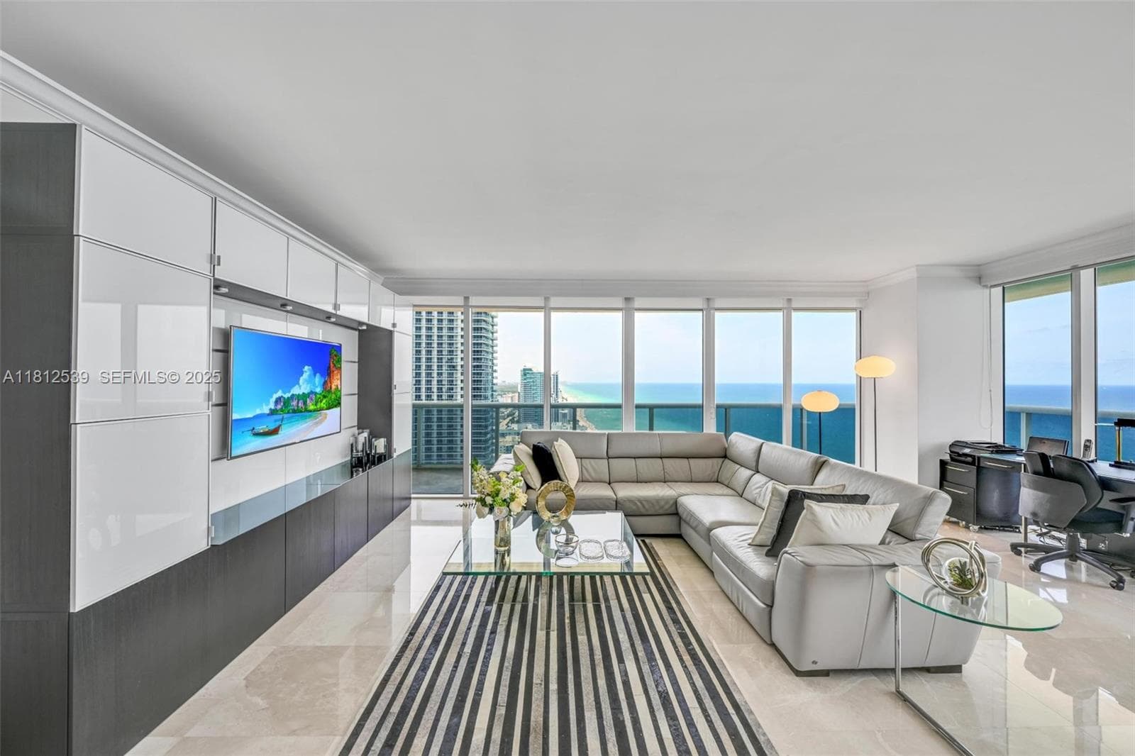 1830 Ocean Dr 2