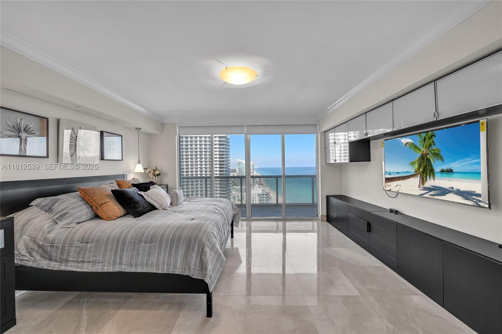1830 Ocean Dr 3801 photo 16